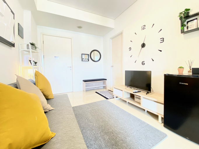 Cheerful and Homey 2BR Apartment at Parahyangan Residence By Travelio, Bandung