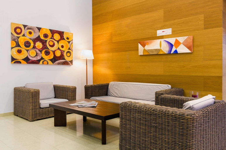 Public Area 2, Hotel Catalonia Las Canas, Navarra