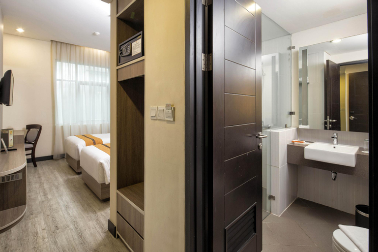 Bathroom 3