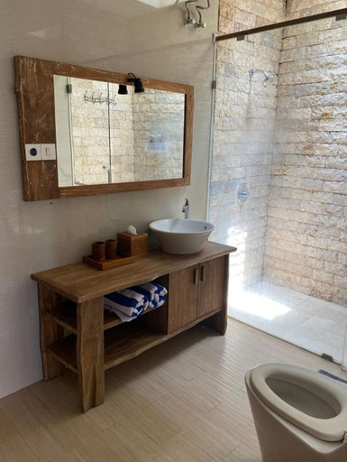 Bathroom, Century Villa Ubud, Gianyar