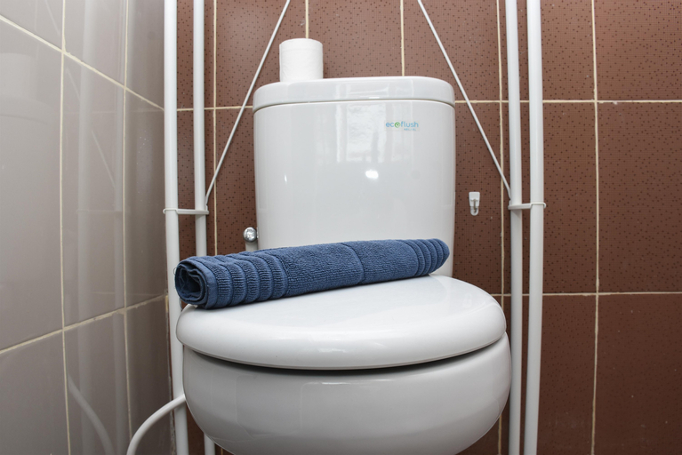 Bedroom 5, Comfort and Simply 1BR Apartment at Atlanta Residences By Travelio, Depok