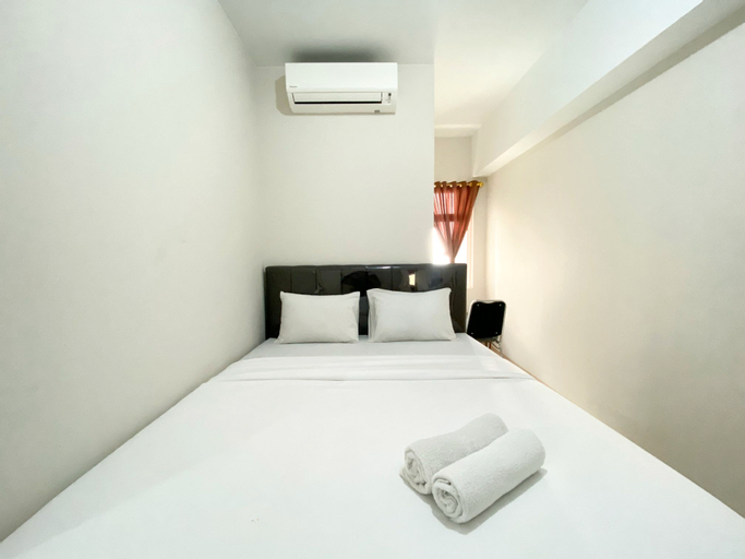 Bedroom 2, Elegant and Comfy 2BR Springlake Summarecon Bekasi Apartment near Summarecon Mall By Travelio, Bekasi