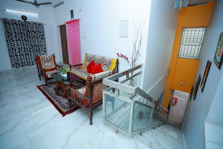 Public Area, La Casa The Home Stay, Thiruvananthapuram