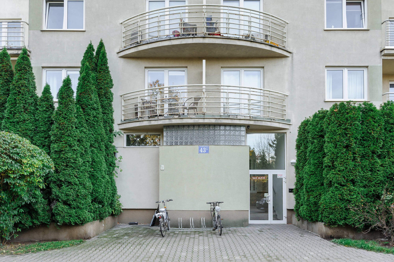 Exterior & Views 2, Spacious apartment in the city center, Warsaw