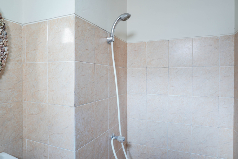 Bathroom 5, Comfortable Studio Room at Kebagusan City Apartment By Travelio, Jakarta Selatan