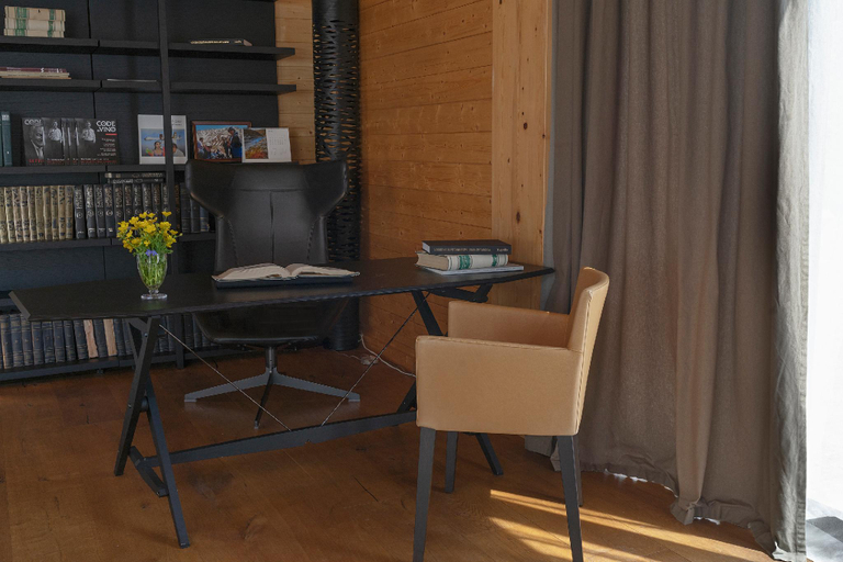 Others 4, Chalet Sami Mta, Mestia