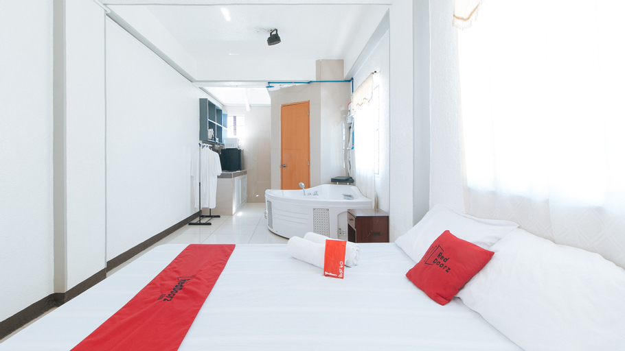 Bedroom 23
