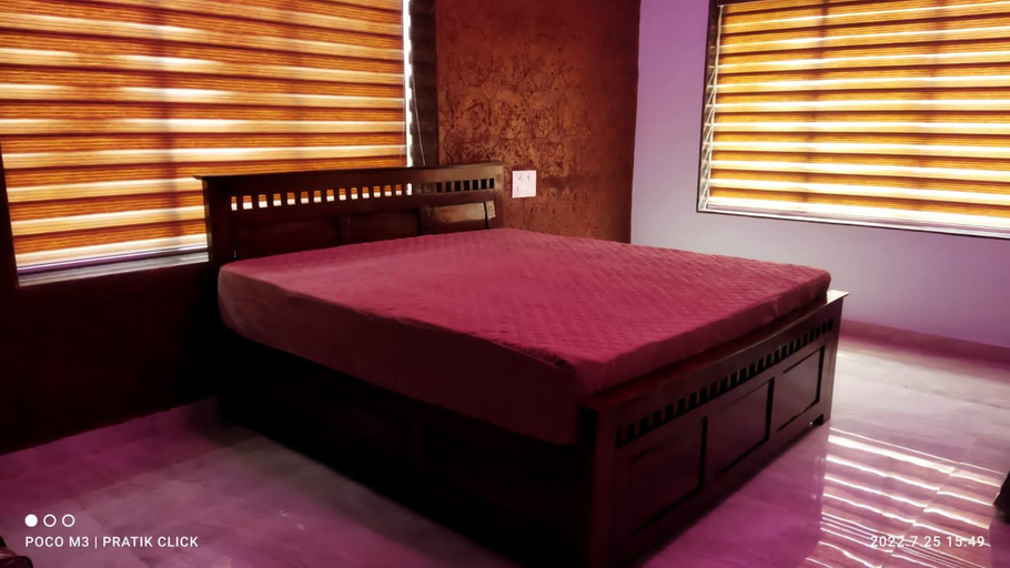 Bedroom 2, Kokan Heritage Resort, Sindhudurg