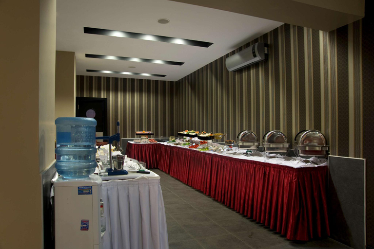 Food & Drinks 5, Maltepe Hotel 2000, Çankaya