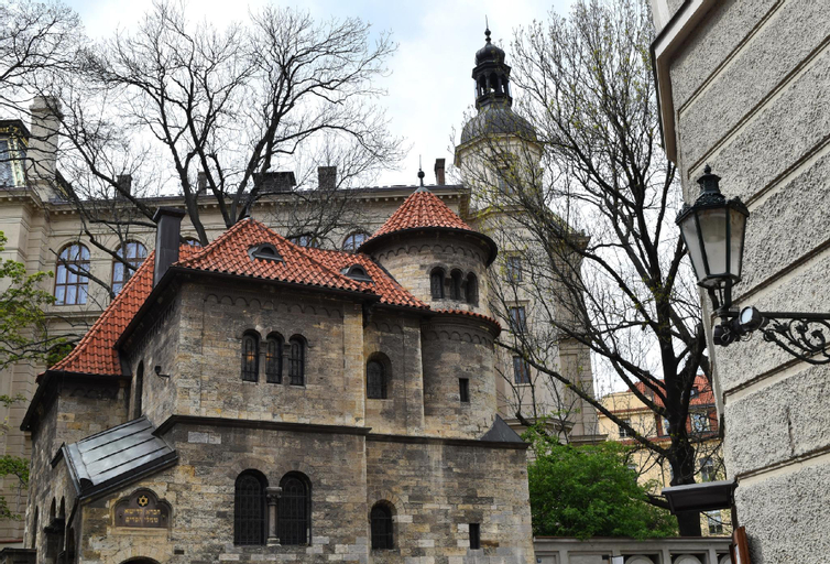 Drama Queen in Old Town Prague, Prague – Updated 2023 Prices