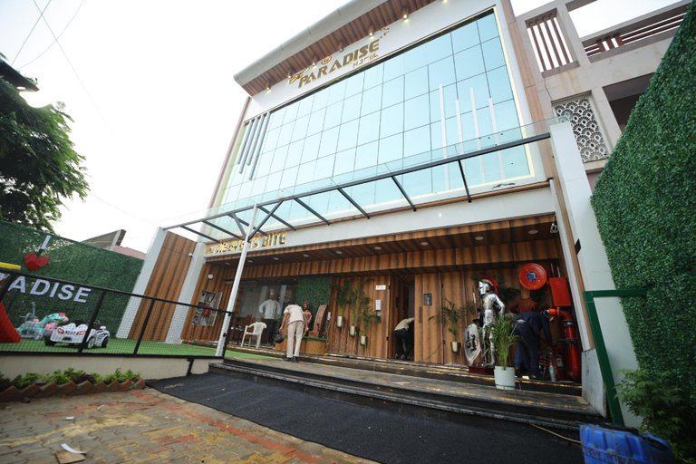 Others 3, THE PARADISE HOTEL, Gorakhpur