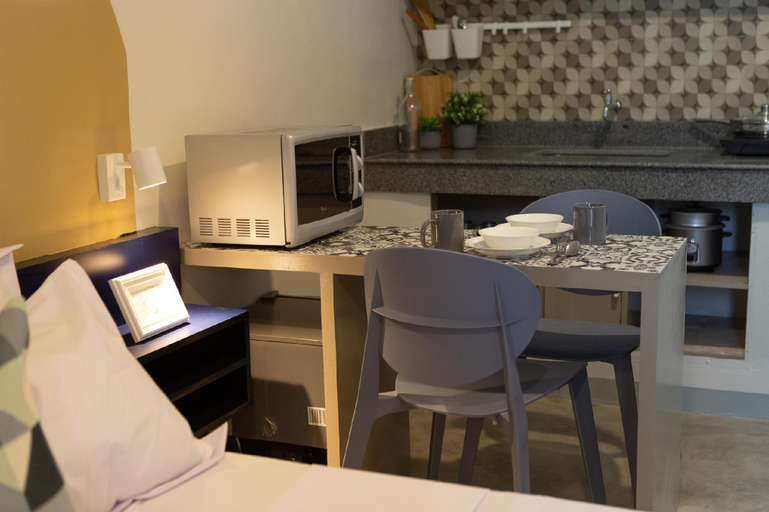 Others 4, Hive Manila Guesthouse -Netflix,400mbps WI-FI, Bacoor