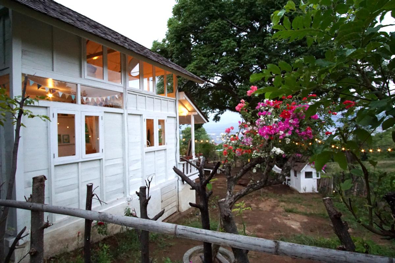 Sunrise Villa By Samadhi Living   , Lombok