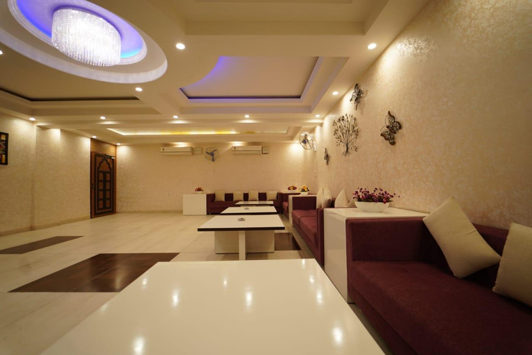 Food & Drinks 5, Kothi Lohagarh, Jaipur