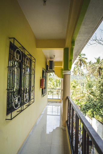 Public Area, Dhanashree Riverview Hotel Goa, Sindhudurg