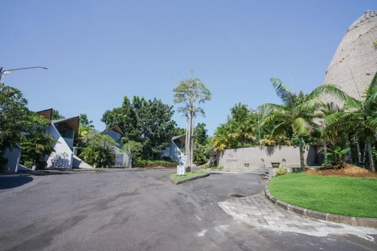Others 5, Villa Bima II, Badung