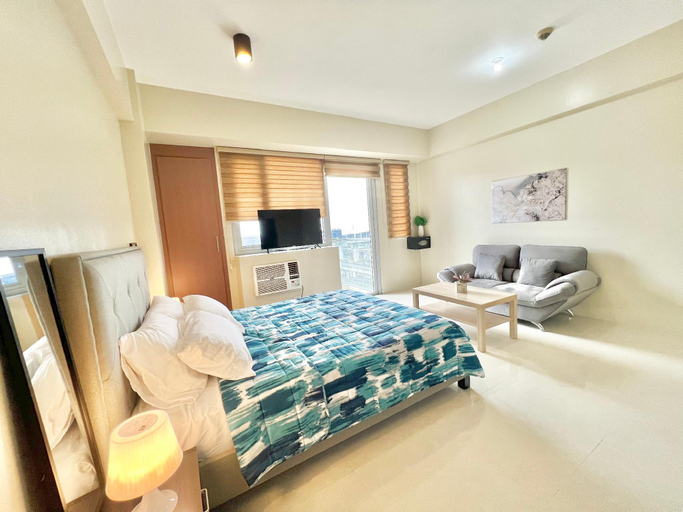 Others 5, Luxury Hotel Type Condo near NAIA Manila Airport, Pasay City