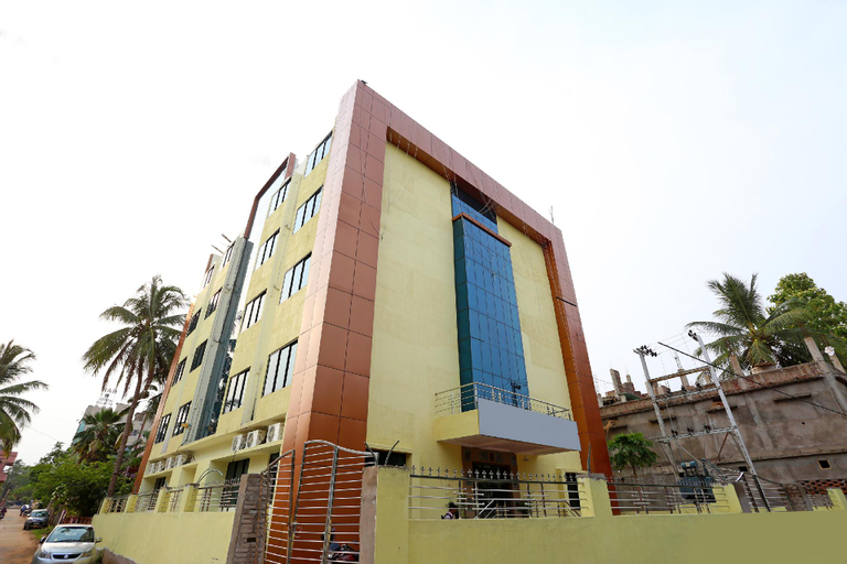 Others 4, HOTEL RAILVIEW, Khordha
