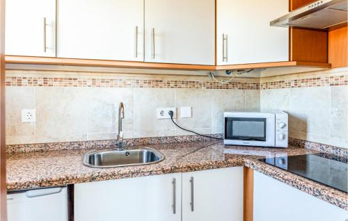 Stunning apartment in Ayamonte with Outdoor swimming pool and 1 Bedrooms, Huelva