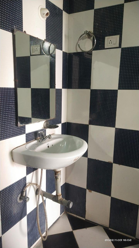 Bathroom 3, Hill Top Arambol, North Goa