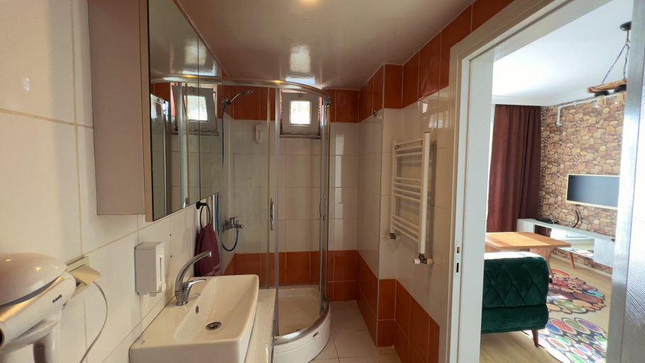 Bathroom 5, Edirne House Pansiyon, Merkez