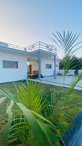 Villa Hillside , Kachchh