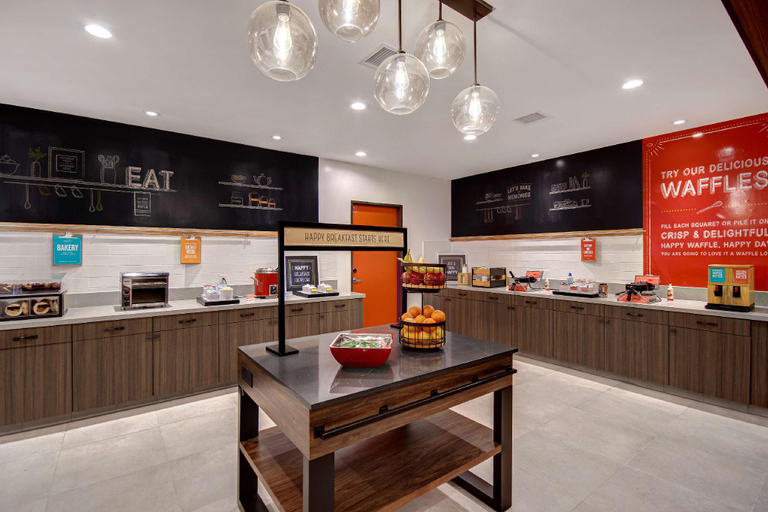 Food & Drinks 4, Hampton Inn & Suites Ontario Rancho Cucamonga, San Bernardino