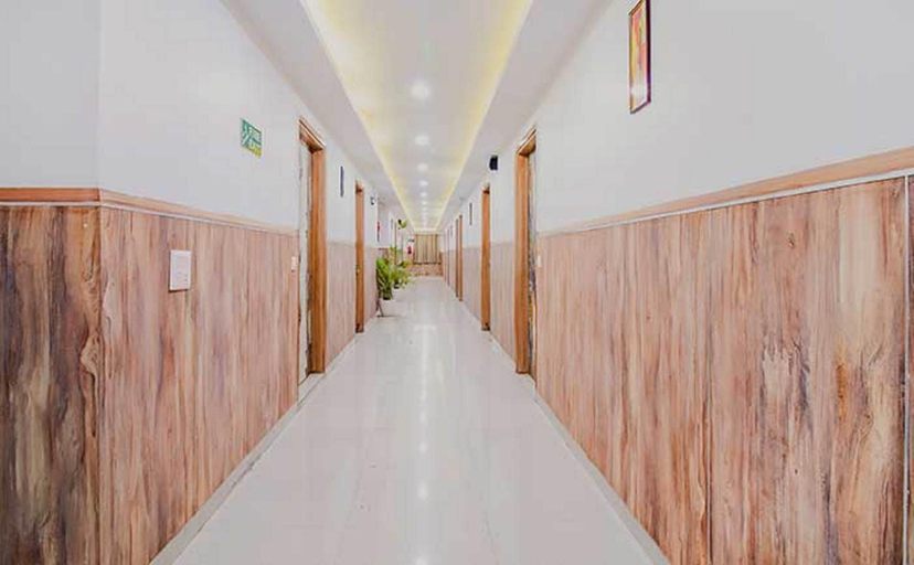 Public Area 3, Gracious by Vishesh Hotels & Home Stay, Delhi