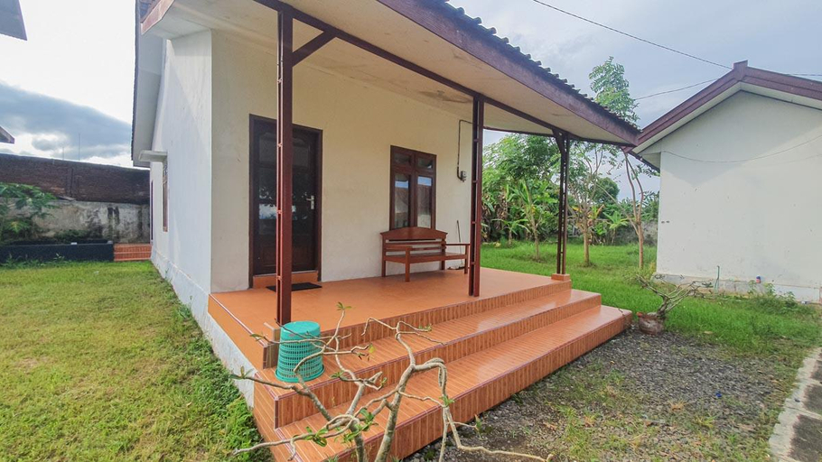 Exterior & Views 1, Villa Pakis Residence Banyuwangi, Banyuwangi