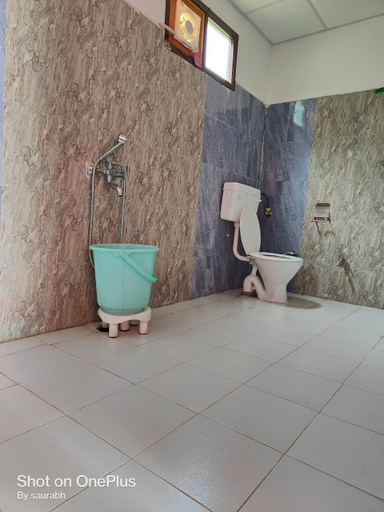 Bathroom, Auli Eco Nature Resort, Chamoli