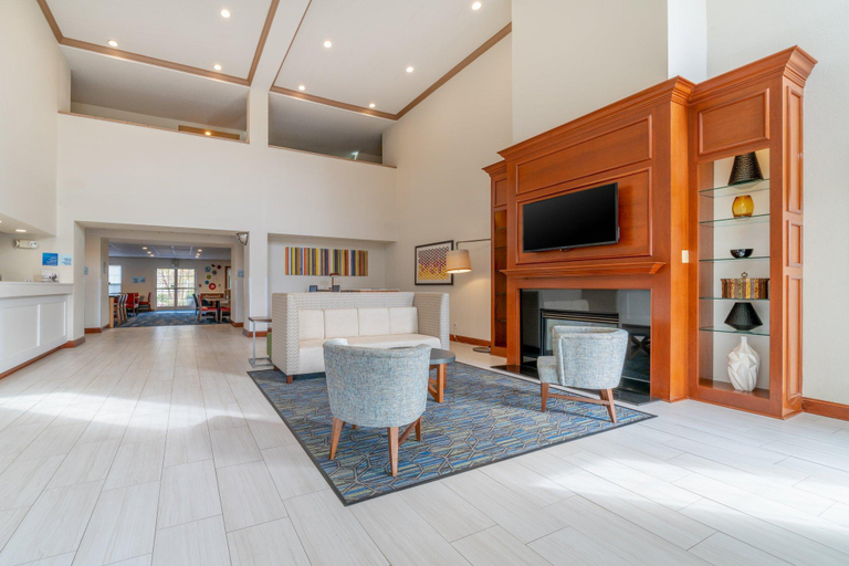 Public Area 4, Holiday Inn Express PRINCE FREDERICK by IHG, Calvert