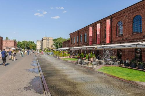 Shops 5, Luxury apartment near Piotrkowska Street, Łódź