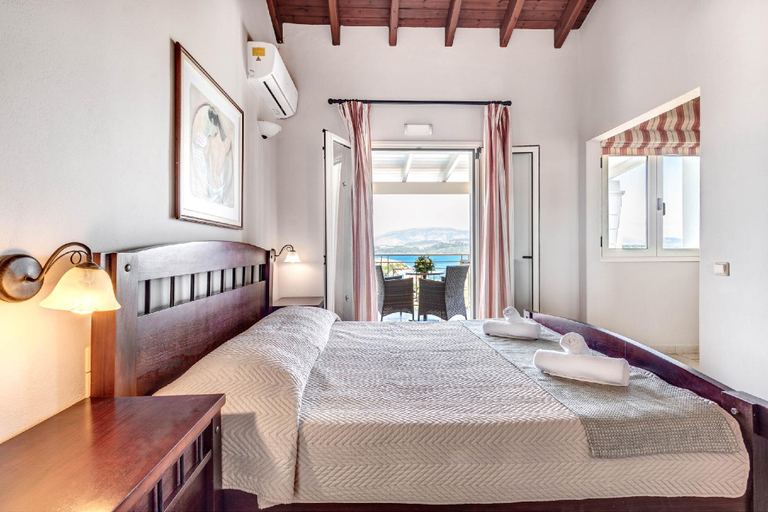 Bedroom 3, Agios Stefanos Bay - Villa Maria, Ionian Islands