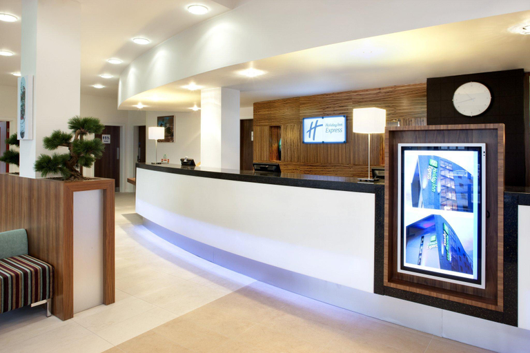 Public Area 2, Holiday Inn Express Tamworth by IHG, Staffordshire