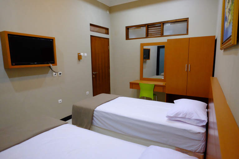 Bedroom 5, Ars Guest House Syariah Bandung, Bandung