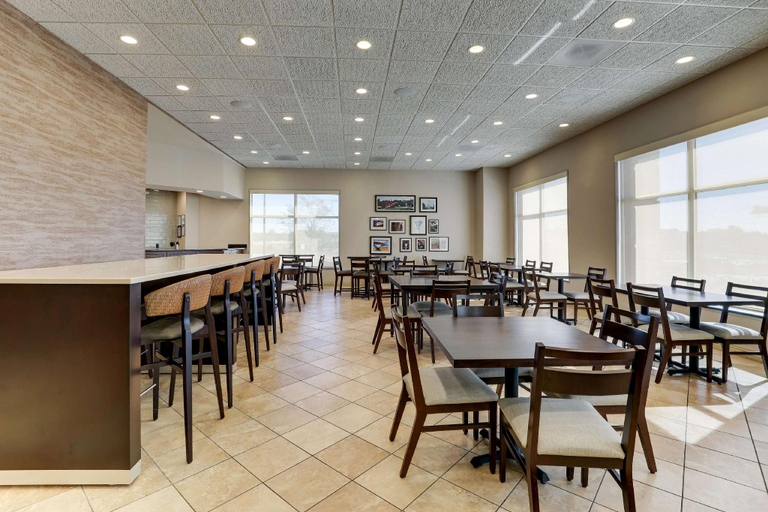 Food & Drinks 4, Drury Inn & Suites Kansas City Independence, Kansas City