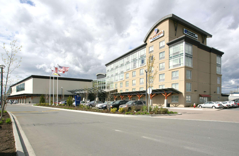 Exterior & Views 2, Coast Hotel & Convention Centre Langley City, Greater Vancouver