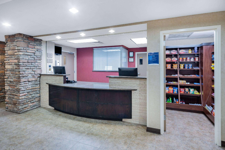 Public Area 3, Hawthorn Suites by Wyndham Williston, Williams
