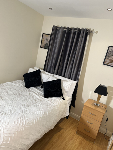 Bedroom 3, XQ7 Building, Manchester