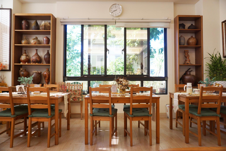 Food & Drinks 3, Pottery corner B&B, Nantou