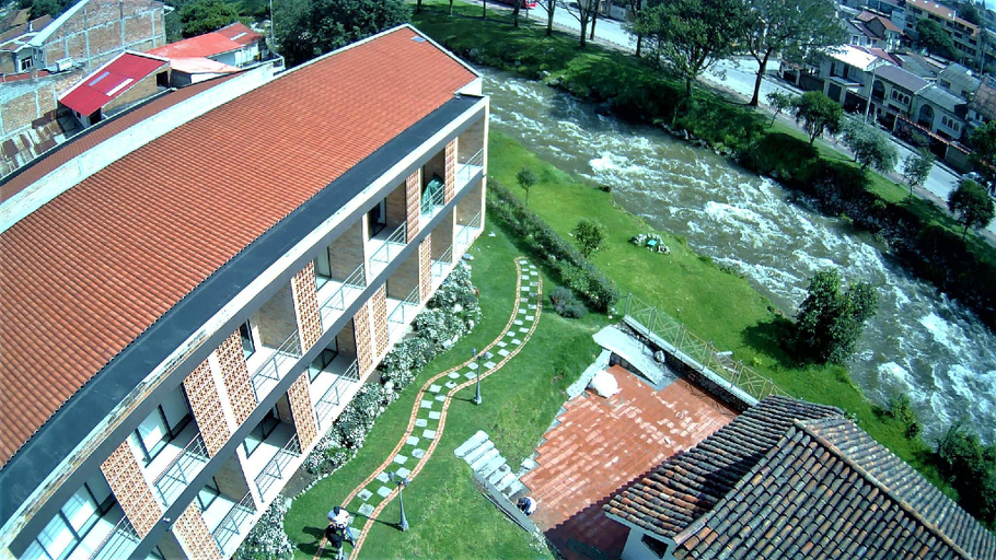 Others 5, Venue Batan Hotel, Cuenca