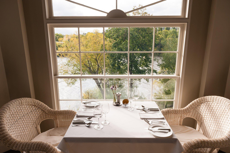 Food & Drinks 3, The Woodbridge Waterfront Rooms, Derwent Valley