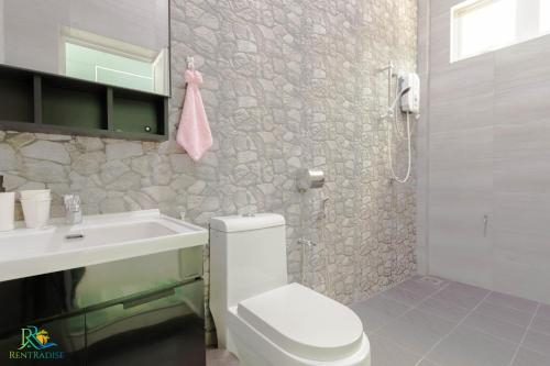 Skudai Bungalow 10Pax · KTV/Mahjong/MiniPlayground, Johor Bahru