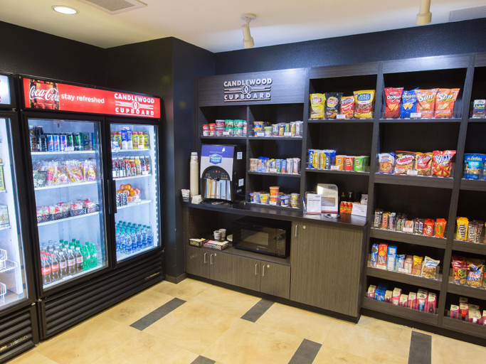 Food & Drinks 4, Candlewood Suites Overland Park By IHG, Kansas City