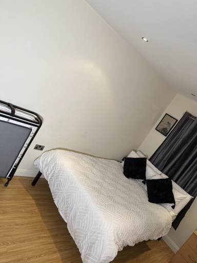 Bedroom 2, XQ7 Building, Manchester