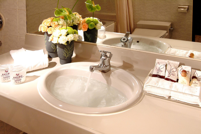Bathroom 4, Hotel King's Town, Kaohsiung