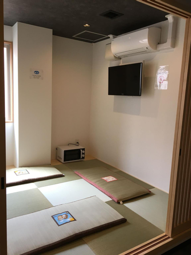 Bedroom 3, Lore Hostel Doutonbori, Osaka