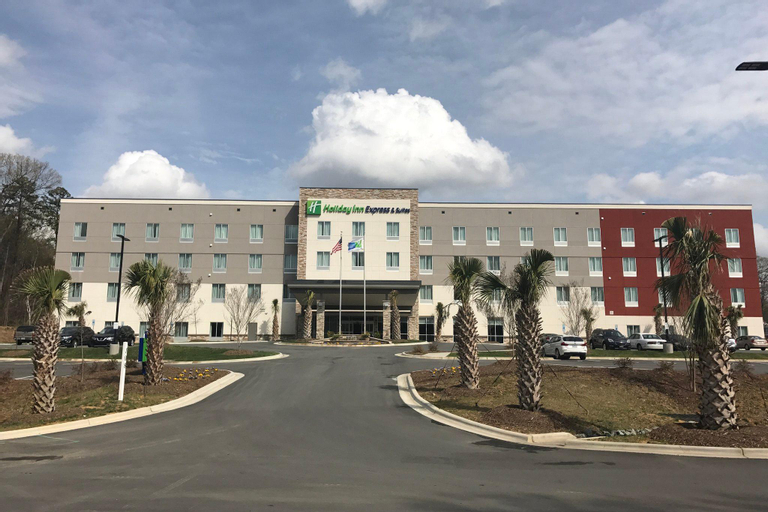Holiday Inn Express & Suites Charlotte Airport, an IHG Hotel, Mecklenburg