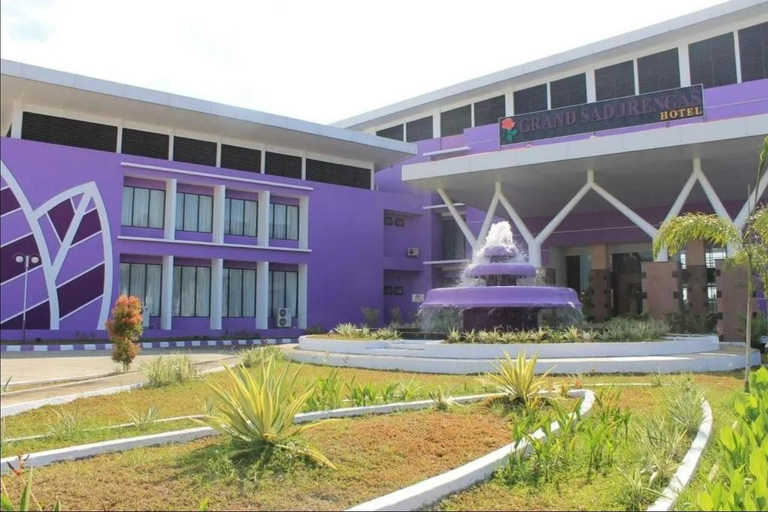 Exterior view 2, Kyriad Sadurengas Hotel, Paser