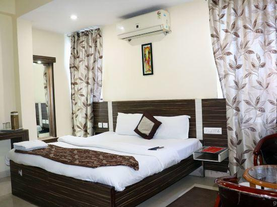 5, Hotel Swayam, Jabalpur, Jabalpur